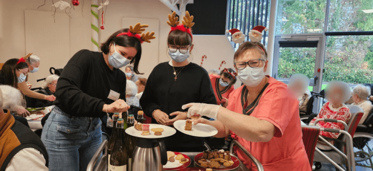 Un goûter de Noël pour illuminer les sourires